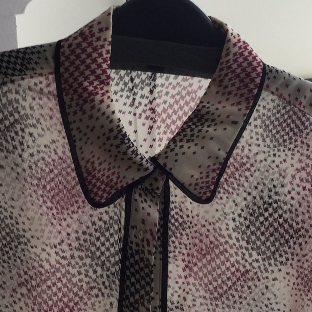 Button up shirt - Picture 5 of 6